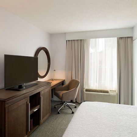 Hampton Inn Manhattan Chelsea Ню Йорк Екстериор снимка