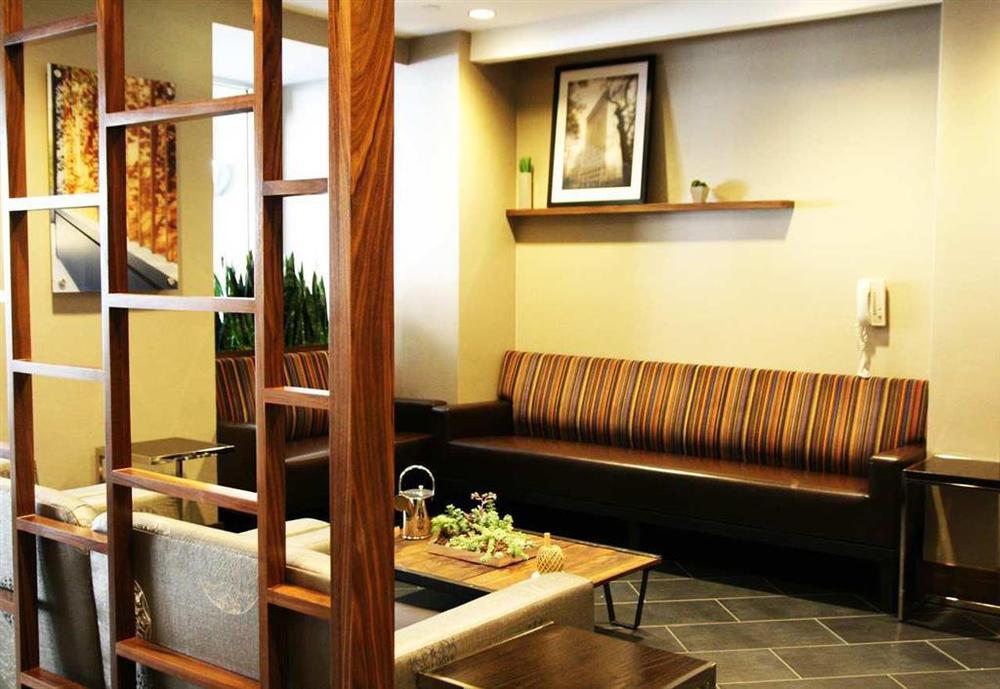 Hampton Inn Manhattan Chelsea Ню Йорк Интериор снимка