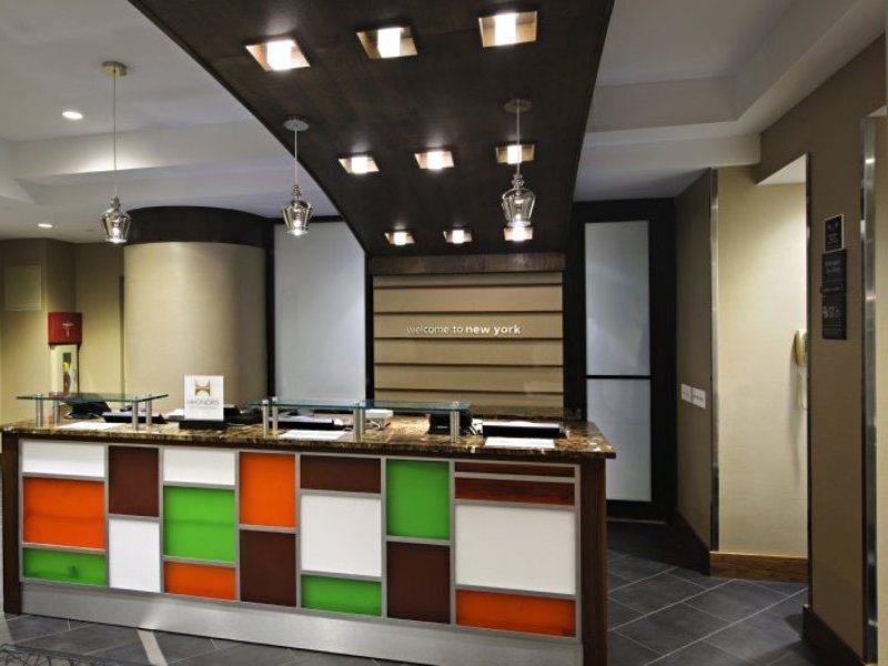Hampton Inn Manhattan Chelsea Ню Йорк Екстериор снимка