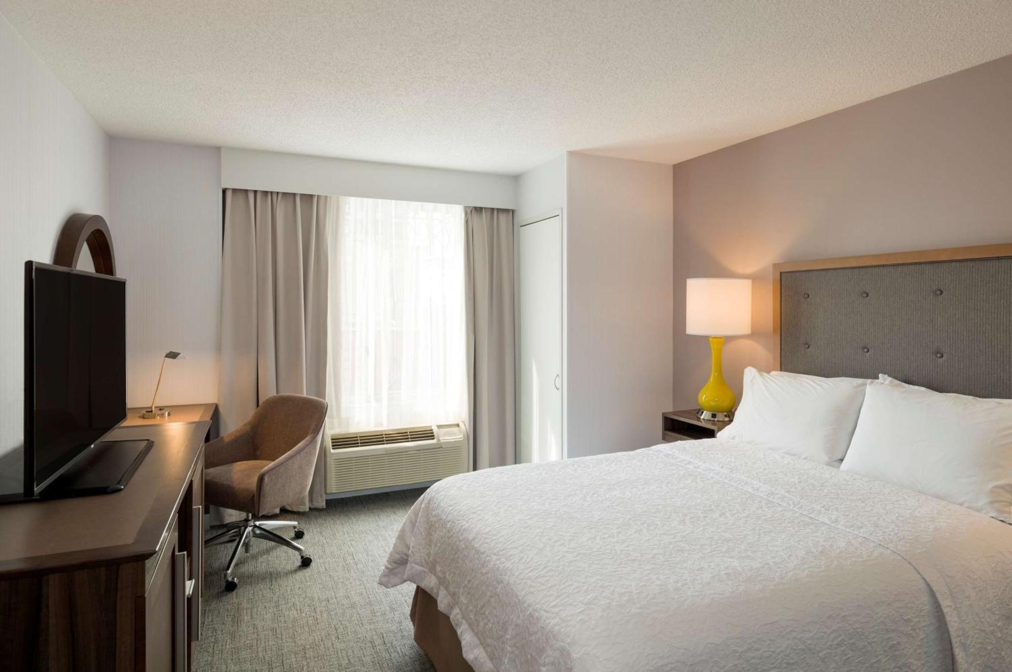 Hampton Inn Manhattan Chelsea Ню Йорк Екстериор снимка