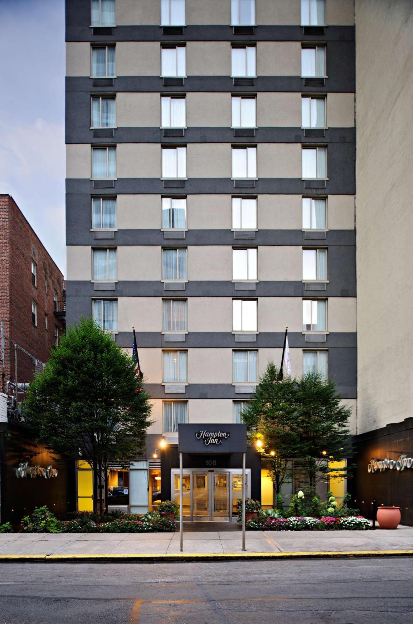 Hampton Inn Manhattan Chelsea Ню Йорк Екстериор снимка