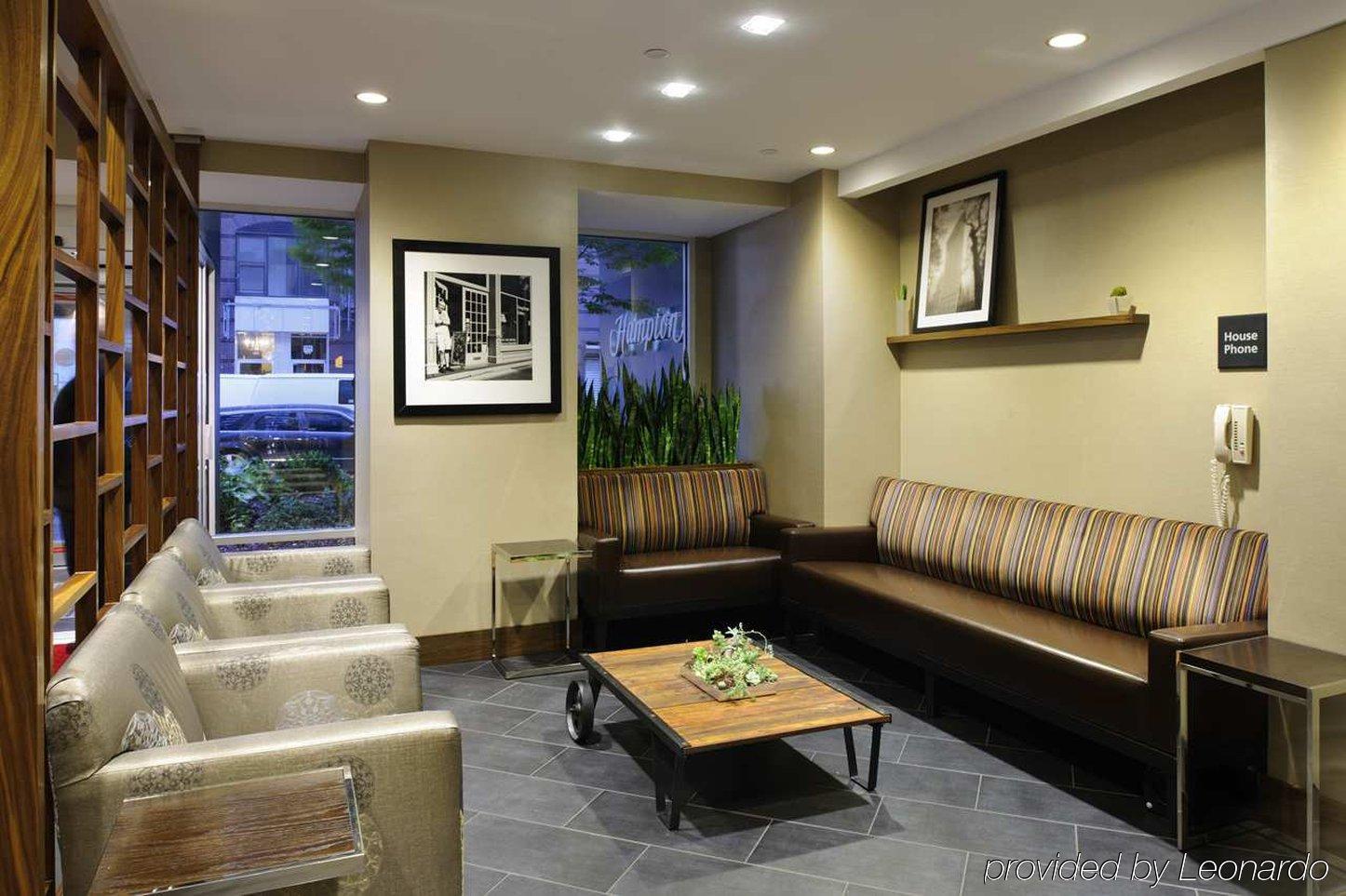 Hampton Inn Manhattan Chelsea Ню Йорк Екстериор снимка