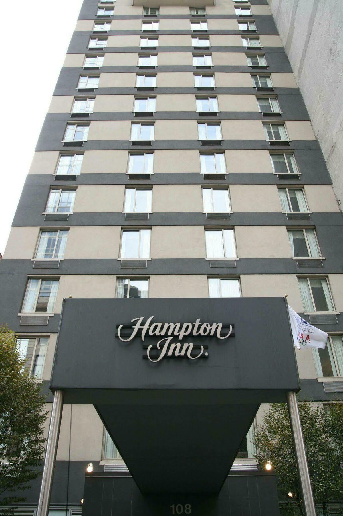 Hampton Inn Manhattan Chelsea Ню Йорк Екстериор снимка